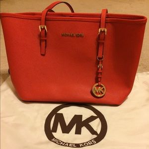 Small Micheal Kors Jet Travel Handbag